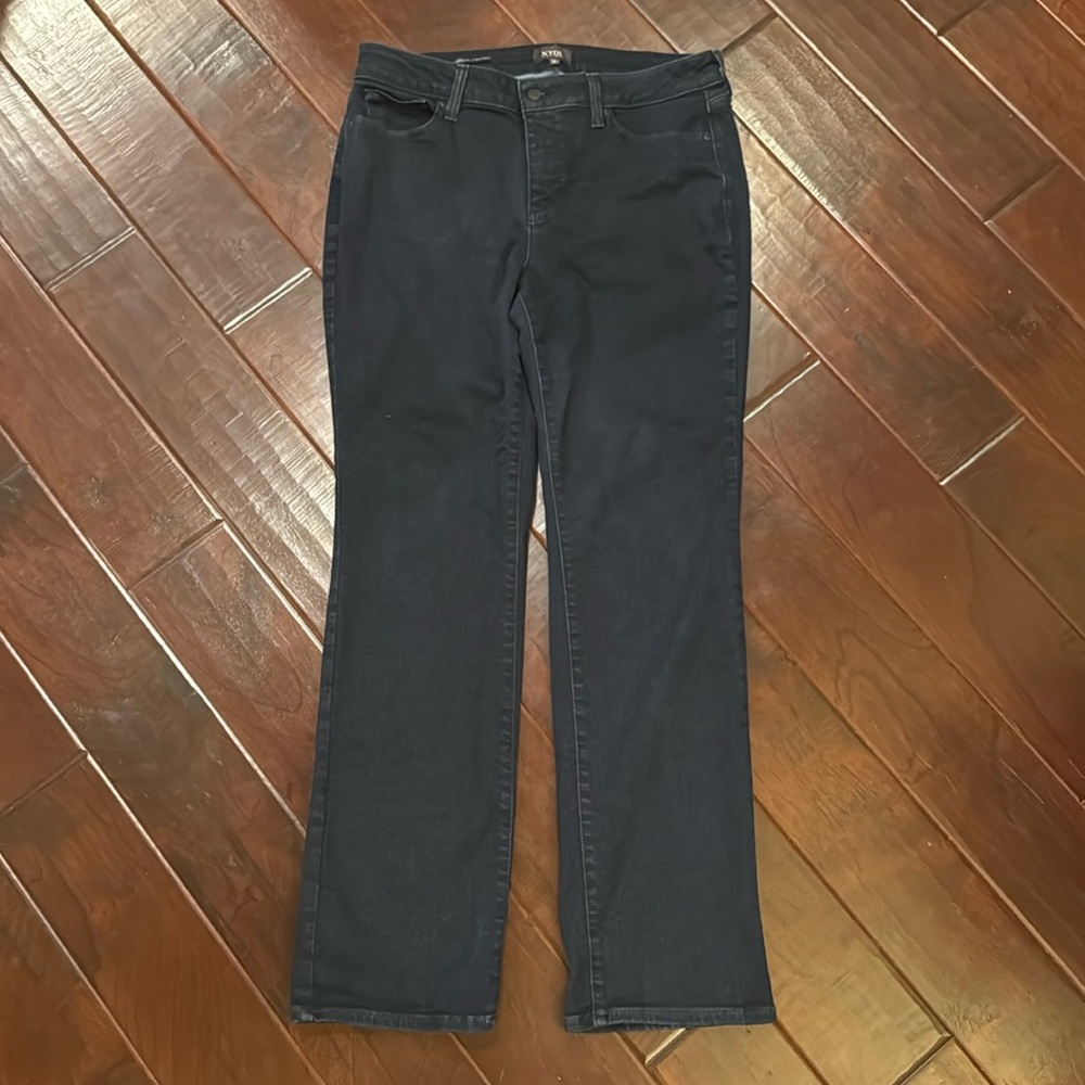 NYDJ Marilyn Straight Size 14, Dark Wash Jeans